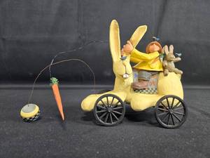lot 142 image: Handcrafted Williraye Studio Bunny Pull Toy - 2007 Edition