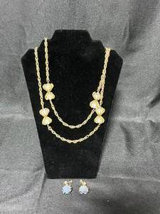 lot 19 image: Vintage Moonstone Bobble with Gold Tone Chain - Long Necklace and Screw On Earrings Set
