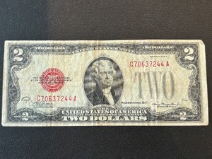 lot 193 image: 1928 D Red Seal $2 Dollar United States Note