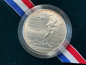 lot 153 image: 1991-D Korea Silver Dollar