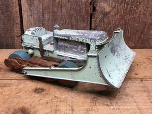 lot 110 image: Vintage Hubley Diesel Bulldozer