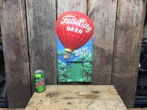 lot 158 image: Vintage Falls City Beer Vacuform Sign 9 x 18