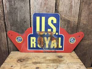 lot 168 image: Vintage U.S. Royal Metal SignTire Display