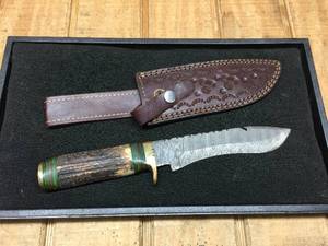lot 177 image: Damascus Steel - Stag Handle Knife wLeather Sheath