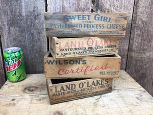 lot 196 image: Vintage Wooden Cheese Boxes