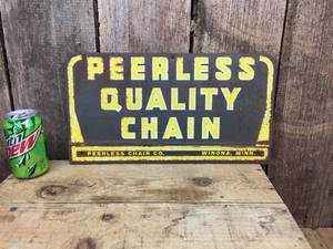 lot 224 image: Old Peerless Quality Chain - Metal Sign