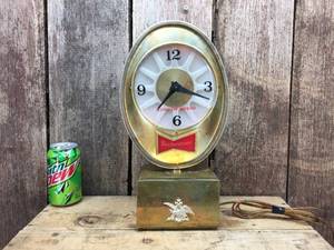 lot 230 image: Vintage Budweiser Standing Light-Up Beer Lock - 14