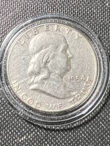1954 US FRANKLIN HALF DOLLAR IN AIRTITE