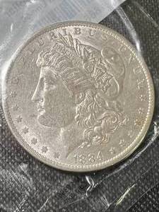 1884-O US MORGAN SILVER DOLLAR AU50