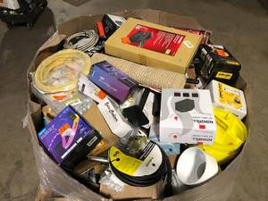 lot 30 image: Gaylord of Assorted Tools Hardware and General Merchandise Various Models and Conditions  Customer Returns See Pictures