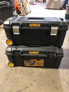lot 25 image: Lot of DEWALT 28 in. W 12 Gal. Polypropylene Rolling Tool Box Customer Returns See Pictures