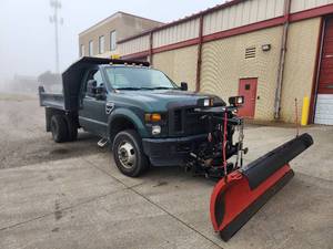 2008 Ford F-350 Super Duty XL Plow Truck with Western 2008 9 Pro Plus UM2 Plow and 8 Dump Box