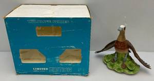 lot 75 image: Large Sky Country Limited Edition Sky Country American Widgeon Decanter In Original Box (EMPTY)