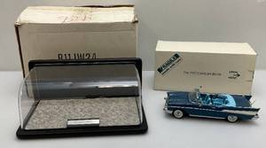 lot 87 image: Franklin Mint 1957 Chevrolet Bel Air Die Cast Car & Display Case