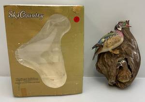 lot 91 image: Vintage Collectible Sky Country Porcelain Wood Duck Decanter  In Original Box (NIB)