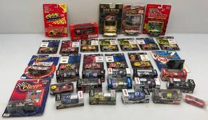 lot 115 image: Misc. NASCAR Die Cast Miniature Cars (Some NOC)