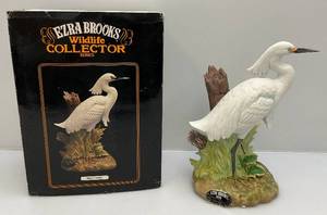 lot 120 image: Vintage Ezra Brooks Wildlife Collector Series Snowy Egret Decanter In Original Box (EMPTY)