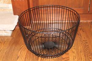 lot 12 image: Black Wire Storage Basket - Decorative Home Organizer