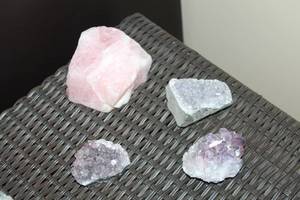 lot 61 image: Collection of 4 Natural Crystal Specimens - Rose Quartz, Amethyst, and More