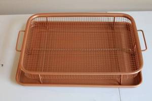 lot 77 image: Copper Crisper Tray- 2-pc set