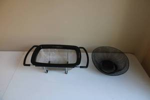 lot 90 image: Set of 2 Kitchen Tools - KitchenAid Mesh Strainer and Wire Bowl