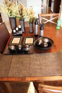 lot 112 image: Elegant Home Decor Set - Decorative Vases, Frames, and Candle Holders