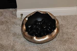 lot 165 image: Decorative Black and Silver Bowl with Natural Stones