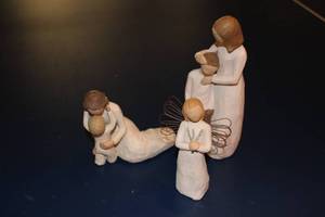 lot 174 image: Collection of 4 Handcrafted Figurines - Family Theme