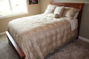 lot B-178 image: Queen Size Bed Frame with Mattress and Decorative Pillows