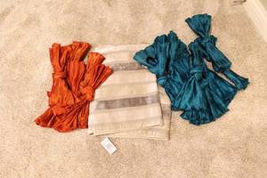 lot 197 image: Set of 10 Decorative Fabric Tiebacks and Striped Velvet Runner