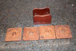 lot 208 image: Set of 4 Vintage Wooden Coasters with Holder