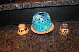 lot 213 image: Set of 3 Colorful Pottery Decorative Items - Salt & Pepper Shakers and Decorative Dome