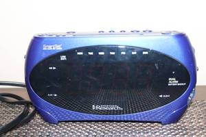 lot 229 image: Emerson Research SmartSet Digital Alarm Clock Radio - Blue
