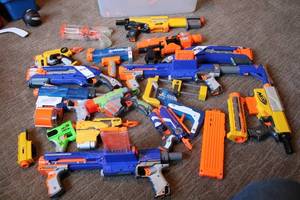 lot 240 image: Large Assortment of Nerf Blasters and Accessories - 25 Total Items