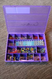 lot 245 image: Assorted Craft Rubber Bands in Storage Box - 2 Compartment Organizers