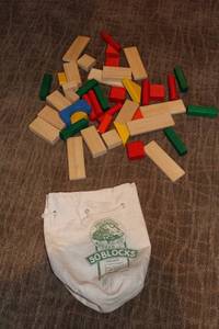 lot 340 image: Educational Wooden Block Set with Storage Bag