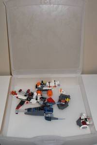 lot 261 image: Collection of Star Wars LEGO Vehicles with Mini Figures