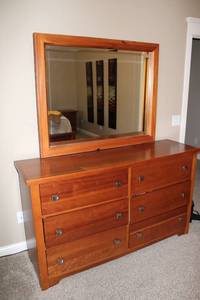 lot A-292 image: Wooden Dresser with Mirror and 6 Drawers