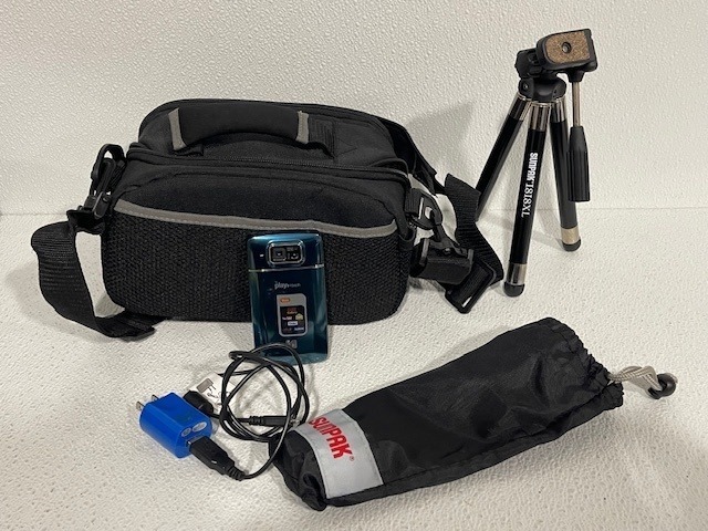 lot 50 image: Kodak Digital Camera, Tripod, Bag