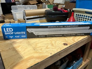 lot 43 image: 2 Pack LED Shop Lights