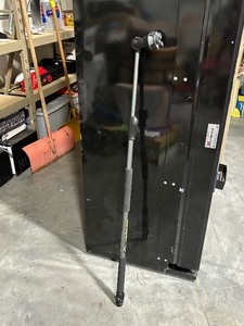 lot 22 image: Extendable Water Blaster