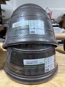 lot 24 image: Patio Planters