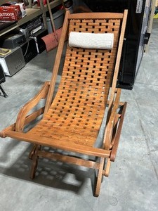 lot 25 image: Patio Lounger