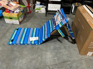 lot 34 image: Beach Lounger