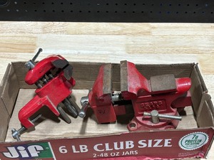 Bench Vise