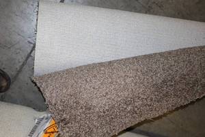 lot 49 image: Delta Carpet Remnant 136 x 12
