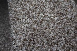 lot 65 image: 16.8 x 12() Carpet Remnant