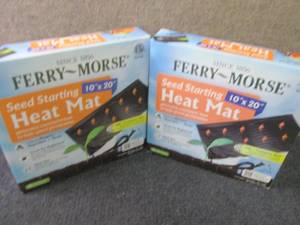 lot 16 image: 2 Ferry Morse 10x20 inch Seed Start...