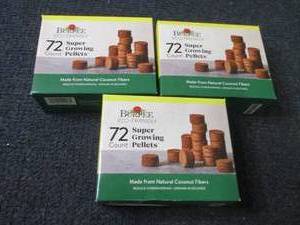 lot 21 image: 3- Burpee Super Growing Pellets...