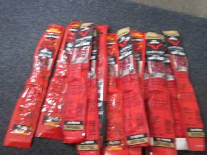 lot 190 image: 12- Jack Links Original & Spicy Red...